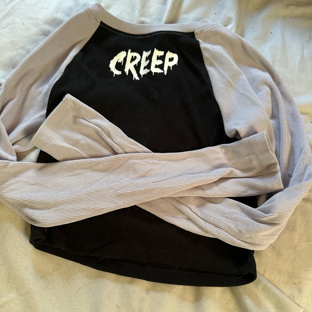 Creep Cropped Long Sleeve Top
